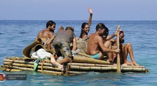 Isola dei Famosi, l'addio a Cayo Paloma: ​i naufraghi tornano a casa e reagiscono così