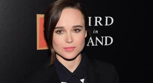 Ellen Page accusa il regista Brett Ratner: «Disse di me, dovresti scop...a per capire che è gay»
