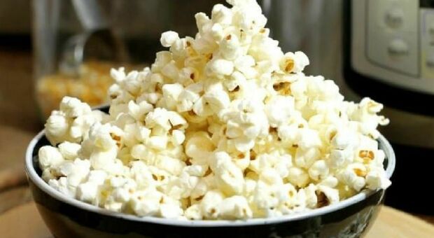 Popcorn, lo scoperta di uno studio: «Riducono il rischio di demenza senile e Alzheimer»