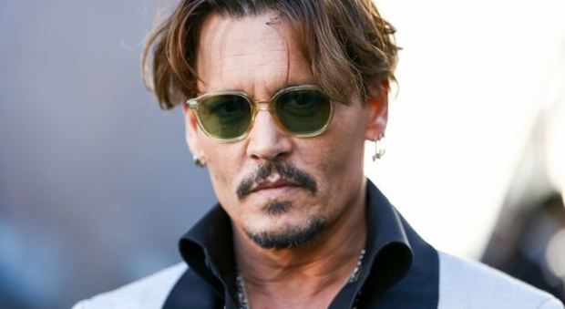 Johnny Depp si mette a nudo: «Divorzo e crisi finanziaria mi hanno causato un dolore insopportabile»