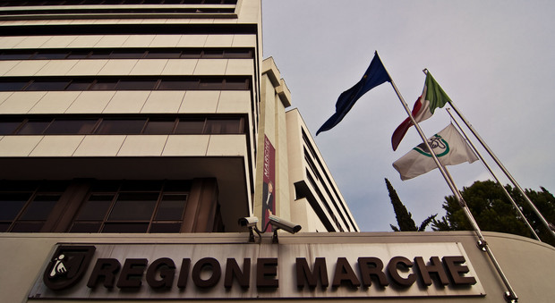 Trasferimenti e cessazioni: Regione Marche risparmia 2 milioni su affitti