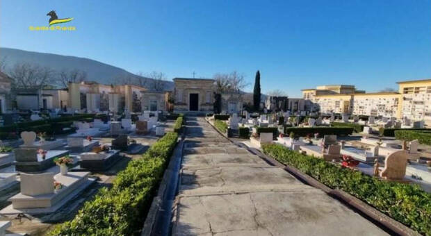 Il cimitero di Santa Maria a Vico