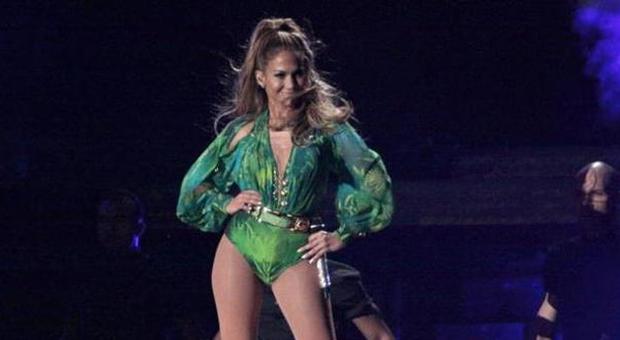 Jennifer Lopez si scatena sul palco a New York in un concerto gratuito