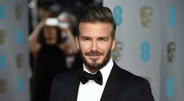 David Beckham per People è l'uomo più sexy del 2015: «È un onore immenso»