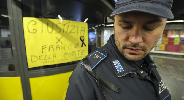Vigilante ucciso a Napoli, la moglie: «Giustizia per Franco»