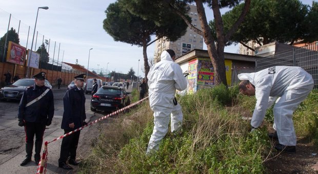 Tragedia a Roma: ritrovato senza vita il corpo di un uomo in un parcheggio