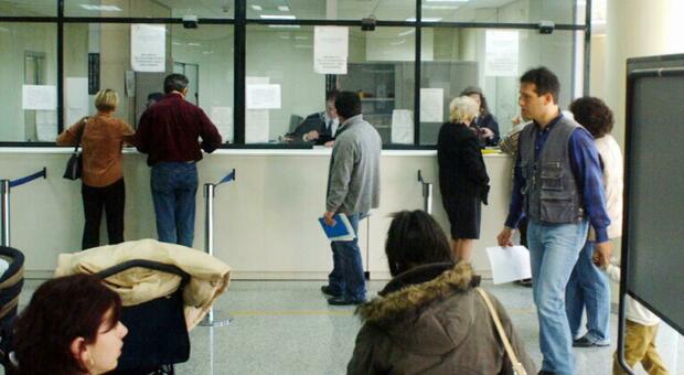 Terni, settecento passaporti in attesa di essere ritirati in questura
