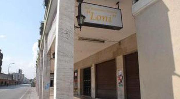 Il bar Loni (PhotoJournalists)