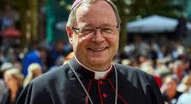 Il presidente dei vescovi tedeschi favorevole al diaconato femminile, più diritti alle donne