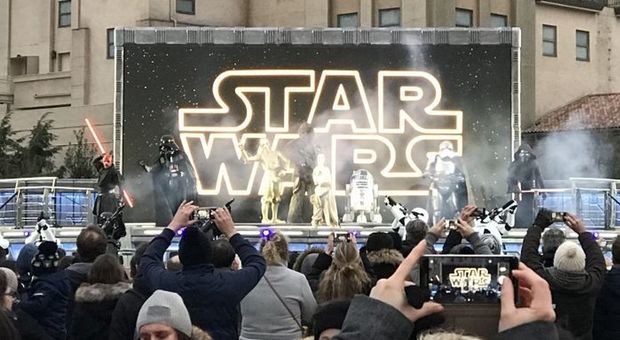 Disneyland Paris punta su Star Wars: esperienze intergalattiche fino al 25 marzo