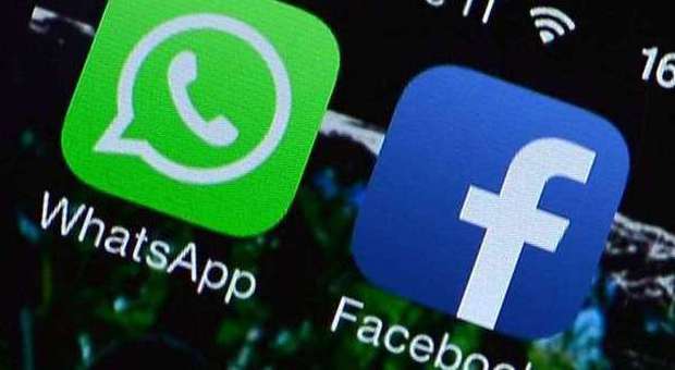 Facebook compra WhatsApp e lo spegne? "Obbligherà gli utenti a scaricare Messenger"