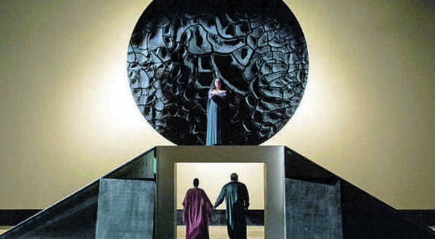 Aida, all'Opera il capolavoro di Verdi ​rivisitato tra sogno e mistero