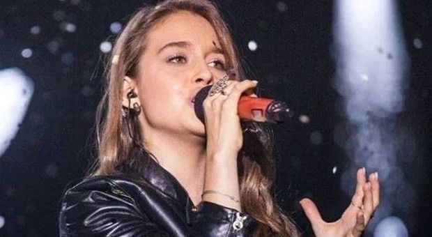 Continua l'avventura a X Factor Margherita emoziona sul palco