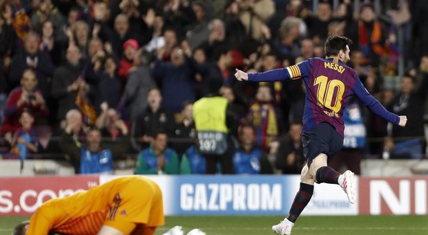 Messi trascina il Barcellona, lo United di Pogba eliminato