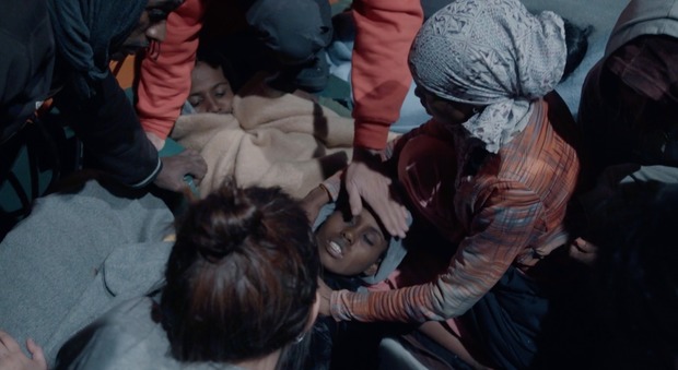 Migranti, il dramma dei profughi in un video documentario choc
