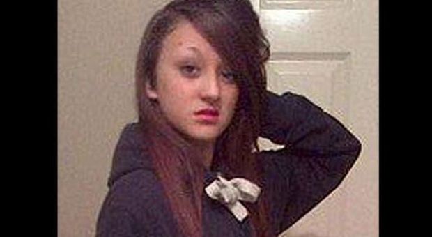 Megan Edmunds, 14 anni, trovata impiccata nella sua stanza