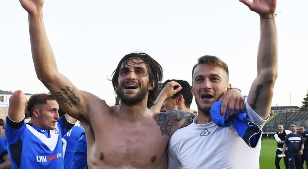 Il Brescia risale dopo 8 anni. Il millennial Tonali, i 25 gol di Donnarumma. Il rilancio di Corini e Cellino