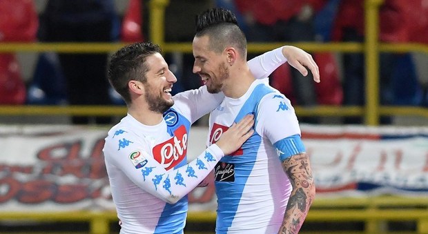 Napoli, Hamsik scrive a Mertens «Domani un golazo per il record»