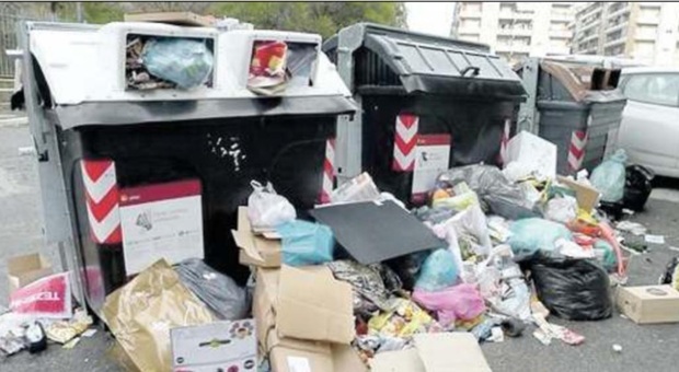 Roma, trasporti e rifiuti: è emergenza positivi. In Ama 55 dipendenti contagiati, focolaio sulla metro A