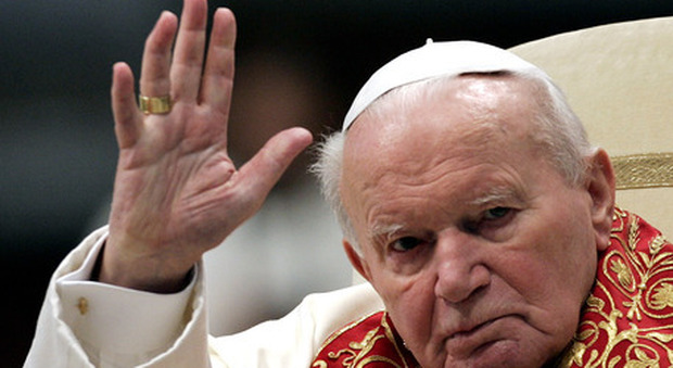 Giovanni Paolo II, sacrilegio a Brescia: rubate in un santuario le reliquie con il sangue