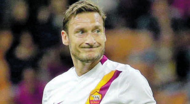 La Roma riparte da Totti, l'escluso di lusso: il Capitano torna in campo contro l'Udinese