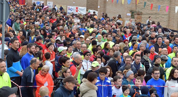 Jesi, migliaia di appassionati runner per la Caminada de San Giuseppe