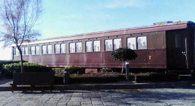 «Prossima fermata», il Museo Nazionale Ferroviario di Pietrarsa apre i treni storici ai visitatori