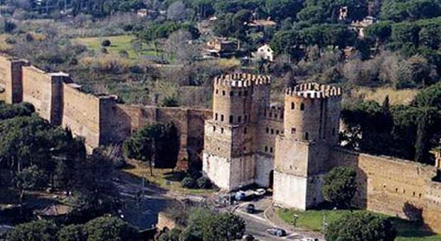 Roma, droni sulle Mura Aureliane per verificare lo stato di salute del monumento