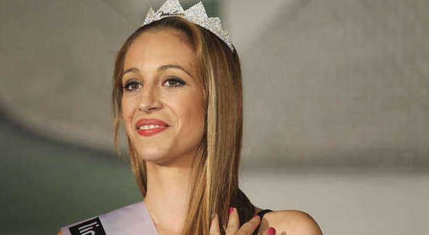 La modella aggredita dal fidanzato vince le selezioni napoletane di Miss Italia: "Adesso corono un sogno"