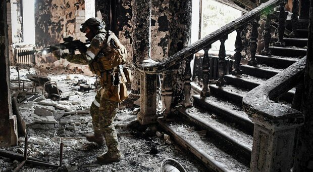 Soldati russi, «abuso alcol» tra le cause principali delle perdite dell'esercito di Mosca: il report degli 007 britannici
