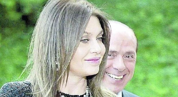 Berlusconi-Lario, pace fatta: lei rinuncia a nuove richieste e lui le lascia 46 milioni