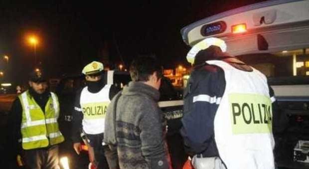 Perugia, in auto drogati e ubriachi: strage di patenti e nove denunciati