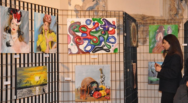 "Transiti": in mostra le opere dei detenuti grazie al progetto "Arte in carcere" promosso da Caritas e San Martino