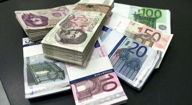 Lire-euro cambio fantasma: spariscono 80 milioni e l'avvocato finisce nei guai