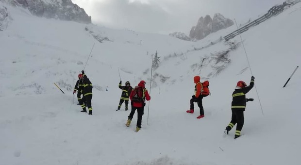 I soccorritori al lavoro a Rocca Pietore