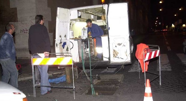 Rieti, il quartiere di Regina Pacis senza telefoni e wi-fi: operai della Telecom sono al lavoro