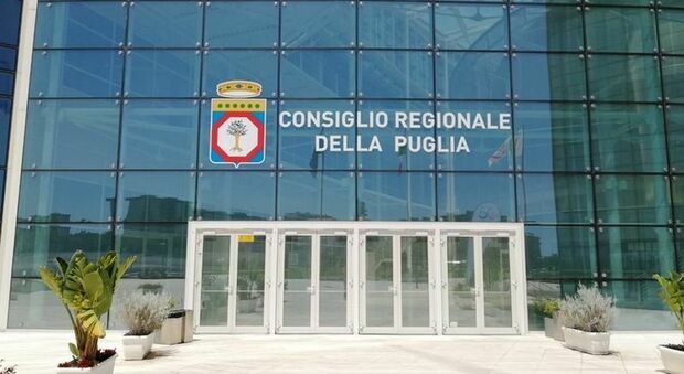 Autonomia, confronto in Consiglio regionale. Pressing su Emiliano: «Ribadisca la posizione della Puglia»