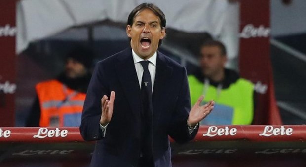 Napoli-Lazio, la rabbia di Inzaghi: «Il rosso ad Acerbi non c'era»