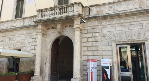 La Sabina Universitas abbandona Palazzo Dosi e trasloca ai Geometri