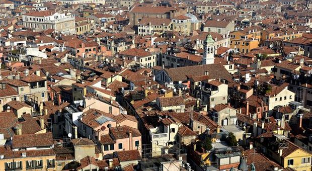 S&P battezza l'Italia fanalino di coda nel mercato immobiliare