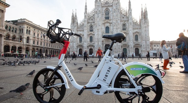 Helbiz Unlimited, il primo abbonamento in Italia per la mobilità sostenibile. Monopattini e bici elettriche in una sola soluzione