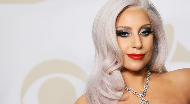 Lady Gaga bandita dalla Cina, niente più viaggi e concerti: ecco perché