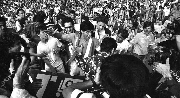 Maradona, una mostra di 5 mesi di Sergio Siano dedicata al Pibe de oro