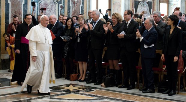 La lunga attesa per Papa Francesco: ventimila fedeli sabato a Pietrelcina