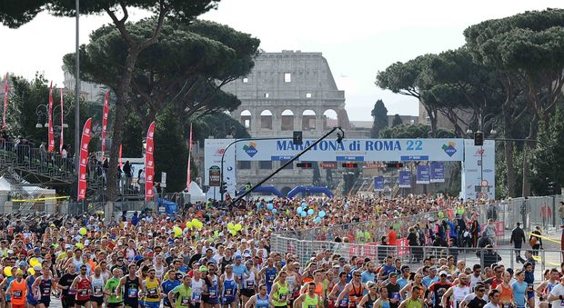 Maratona "benedetta" dall'Unesco: in centomila di corsa tra arte e storia