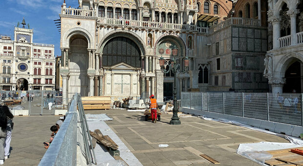 Pagamenti fermi. Le imprese bloccano i lavori per salvare la basilica di San Marco