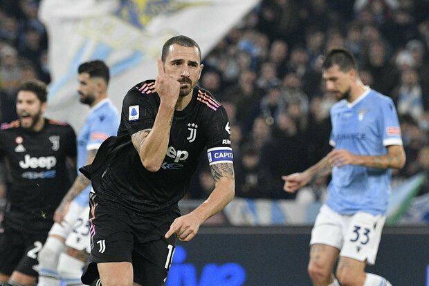 Pagelle Lazio-Juventus 0-2: Bonucci glaciale, Chiesa ostinato. Disastro Reina
