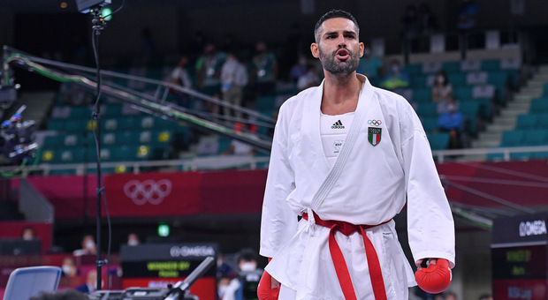 Luigi Busà vince l'oro nel karate: l'Italia vola a 37 medaglie ai Giochi, è il nuovo record assoluto