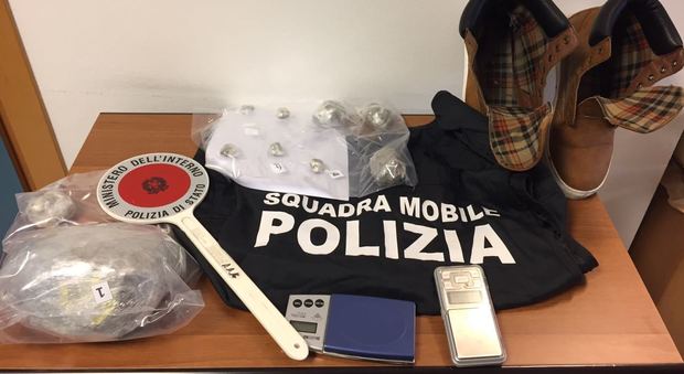 La droga sequestrata dalla polizia di Udine al nigeriano