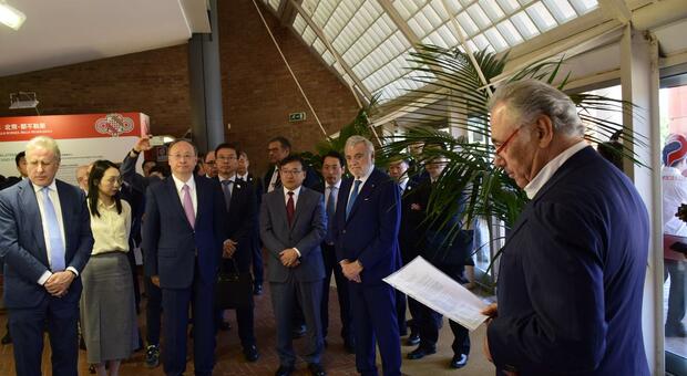 immagine Napoli, dopo gli arabi ecco i cinesi: «Siamo pronti a investire»